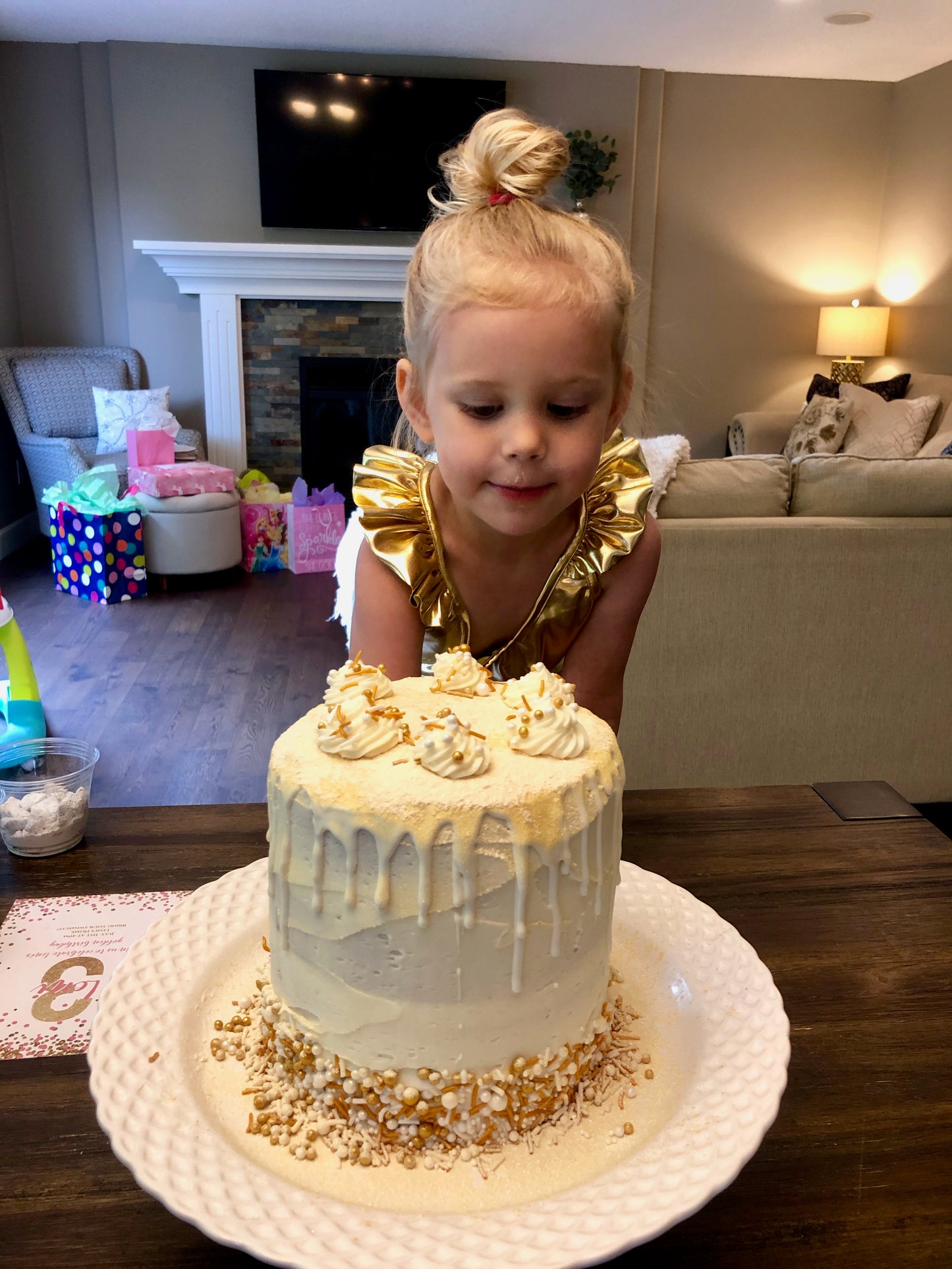 custom order cake