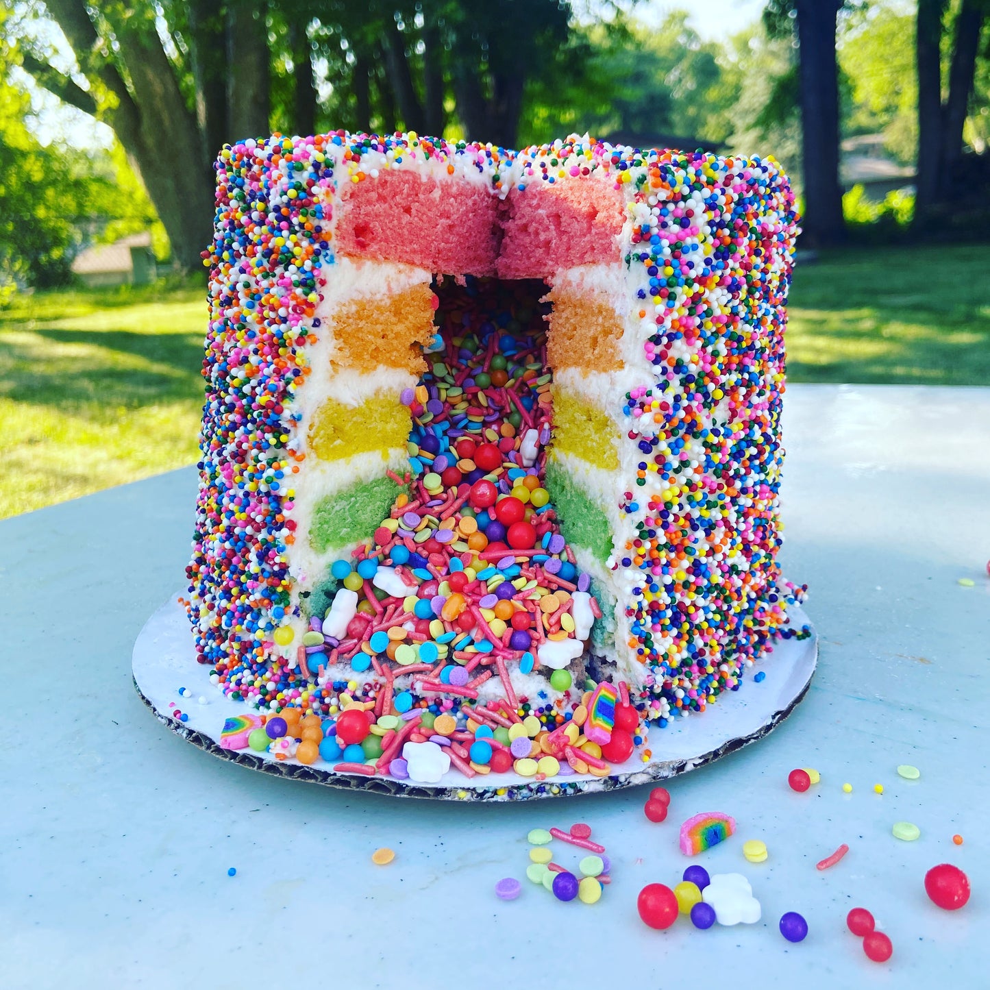 custom order cake