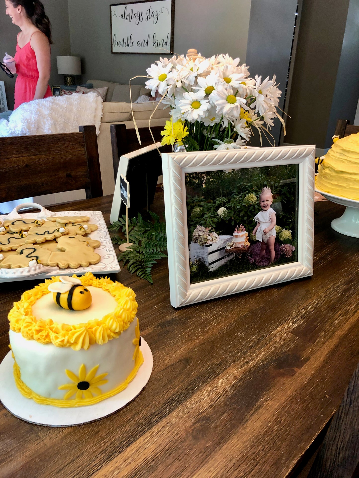 custom order cake