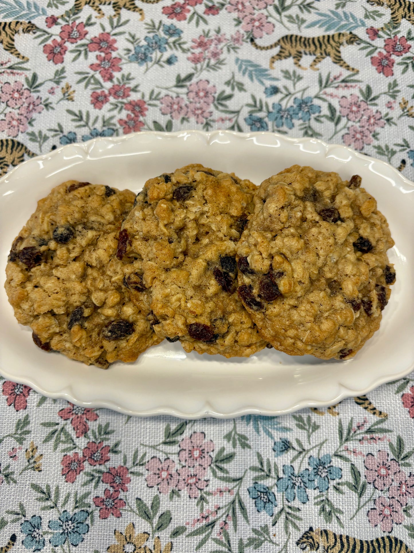 oatmeal raisin cookies